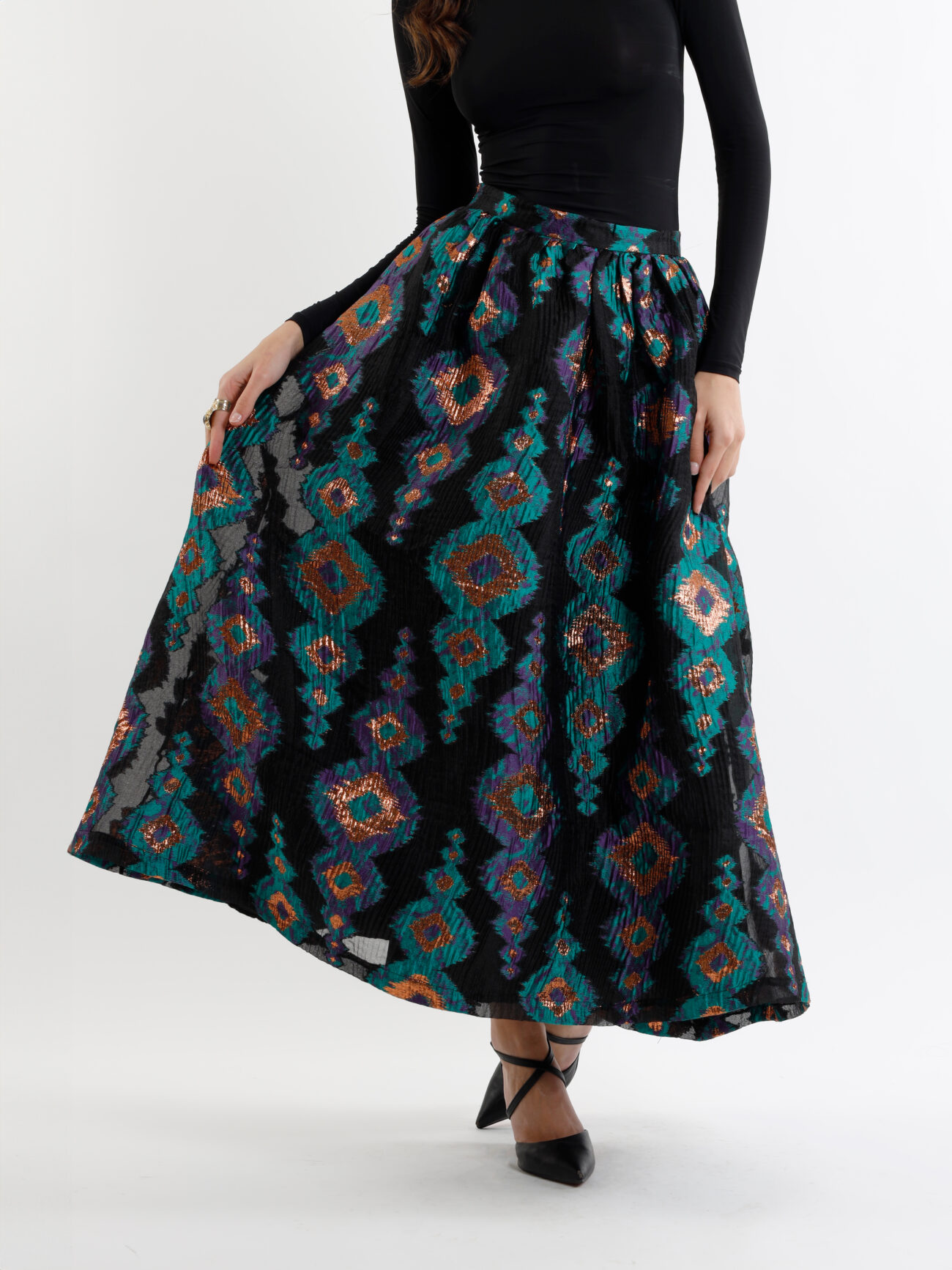 Al Ain Midi Skirt - Image 3